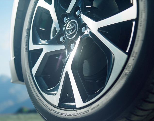 C-HR(CHR)のアルミホイール